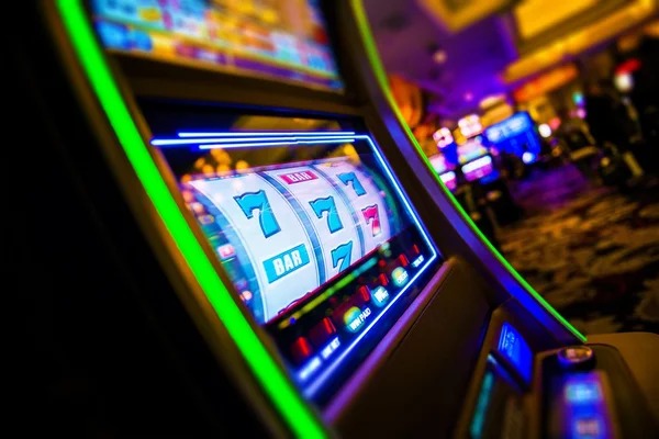 sor777 platform interface showing slot games and tournament leaderboard